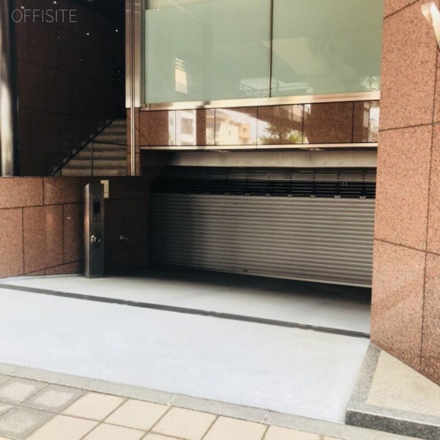 三軒茶屋堀商ビル 駐車場
