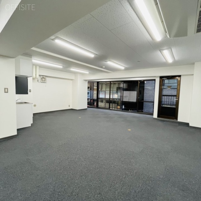 サンデンビル 3(基準)階 A室 室内