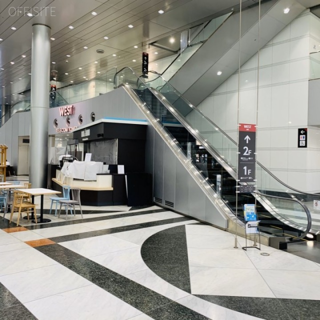 テレコムセンタービル西棟 エントランスホール