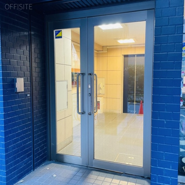 第一榎ビル オフィスビル出入口