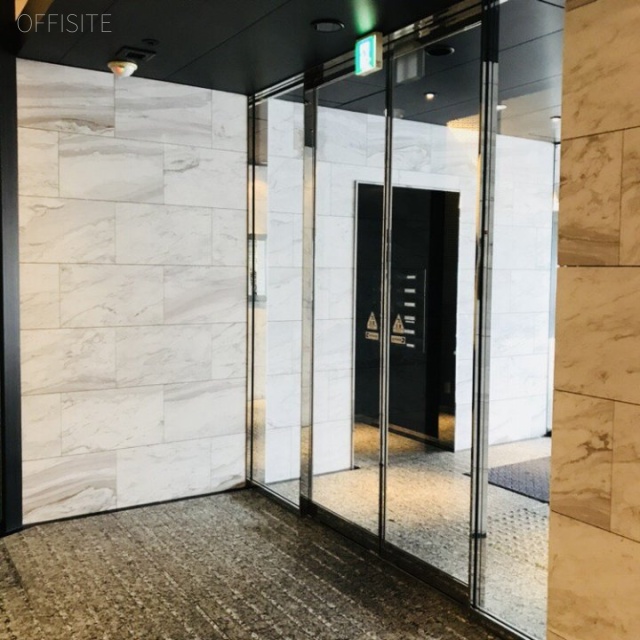 TOKYU REIT渋谷宮下公園ビル エントランス