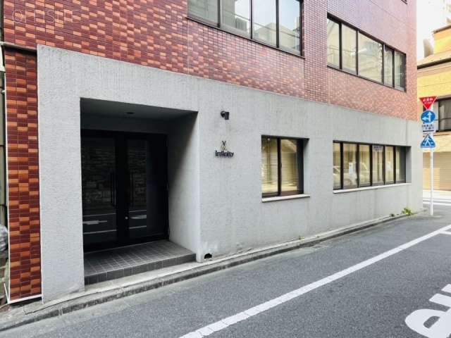 ダイアビル 外観