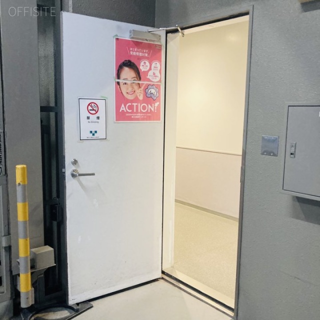 南大塚ビル エントランス