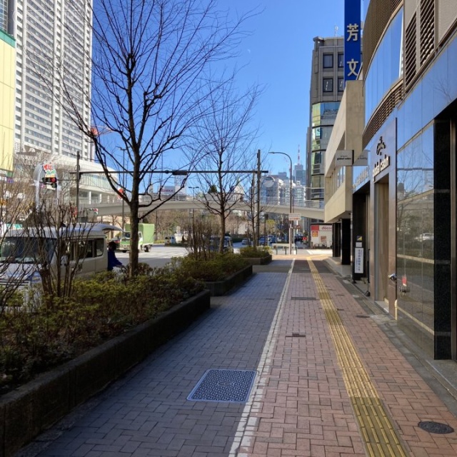 後楽1丁目ビル ビル前面道路