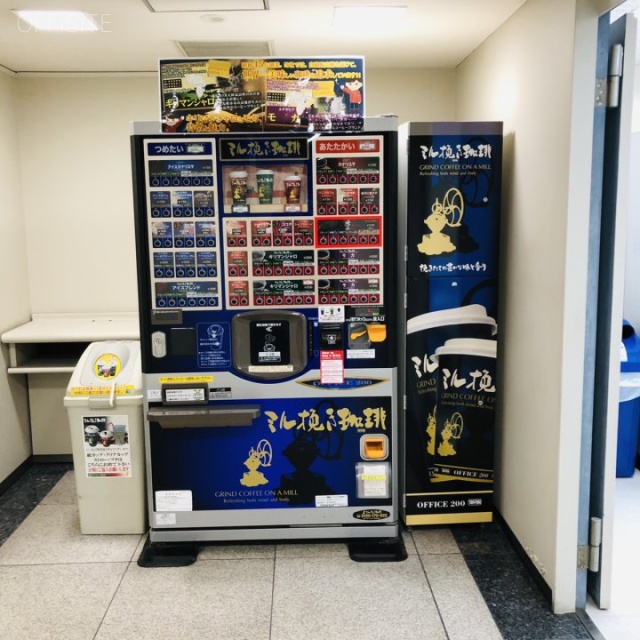 JMFビル東陽町02 自動販売機