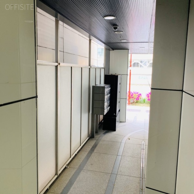 第3粕谷ビル エントランス