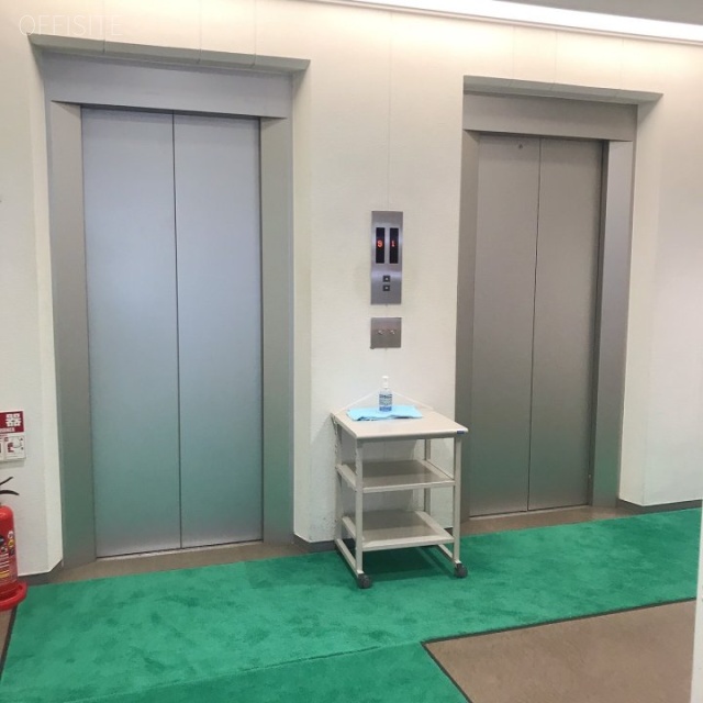 中庄ビル エレベーター