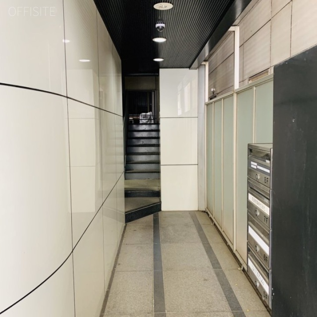 第3粕谷ビル エントランス