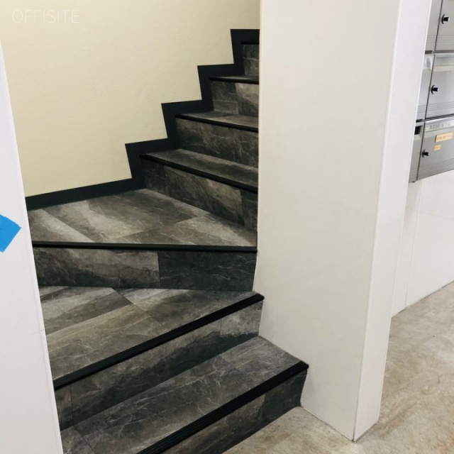 五十嵐ビル エントランス