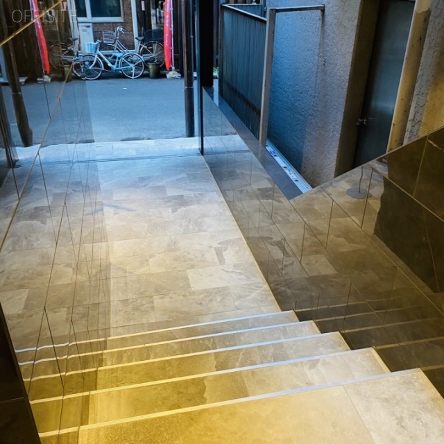 水道橋フロントビル エントランス