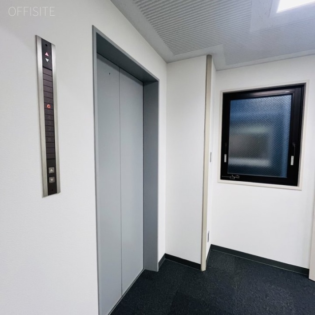 TKK新橋ビル エレベーター