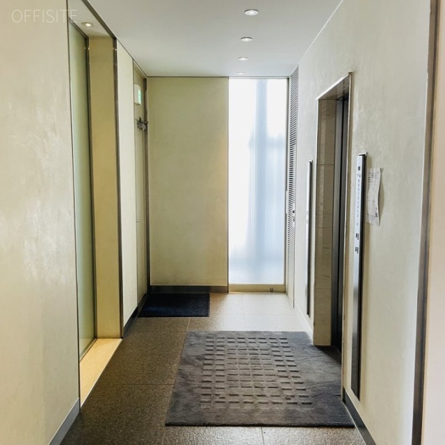 セタニビル エレベーターホール