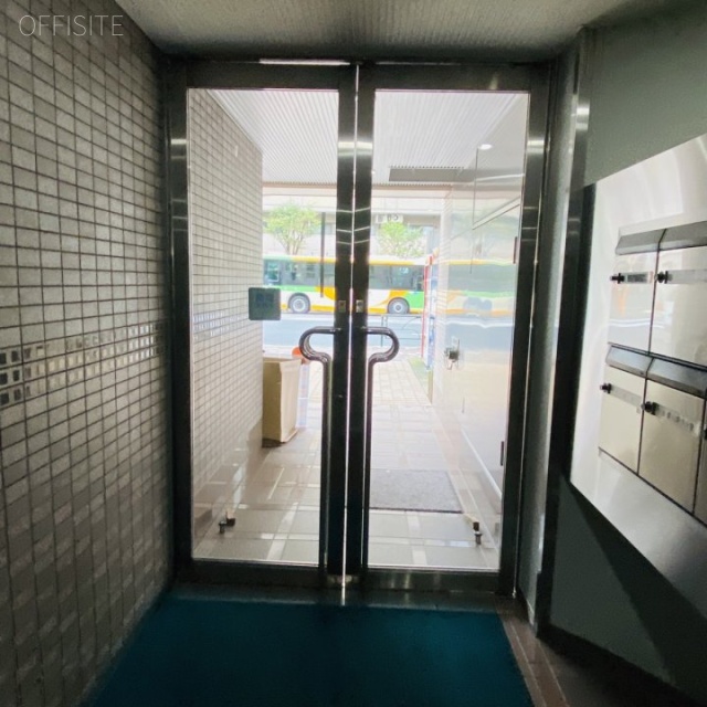 菊川栄光ビル エントランス