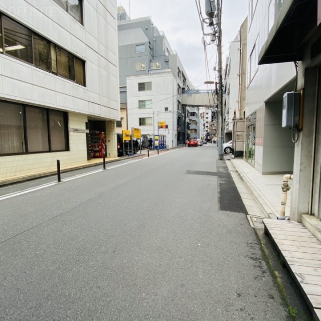 内神田ビル ビル前面道路