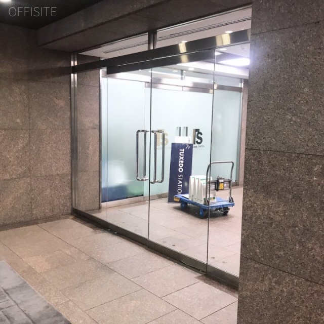 藤和東五反田ビル オフィスビル出入口