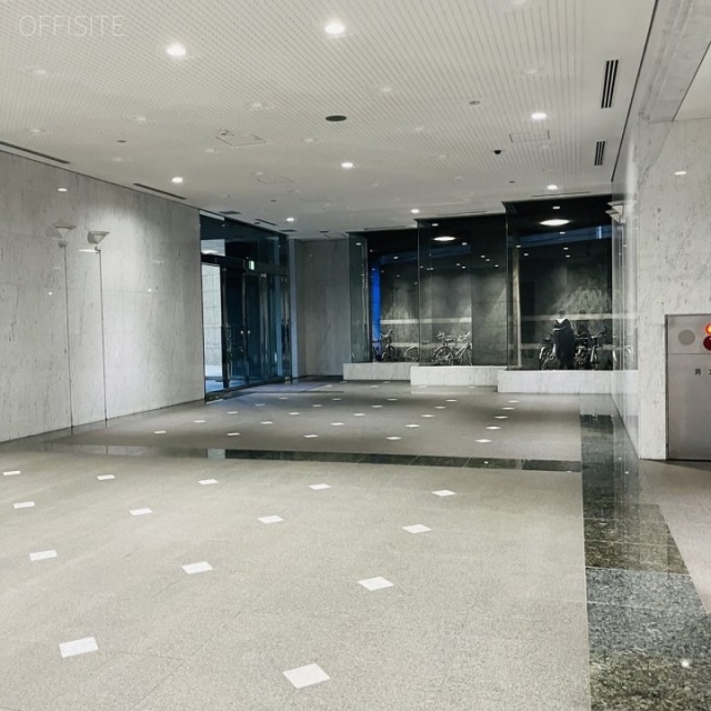 ファーレイーストビル エントランス