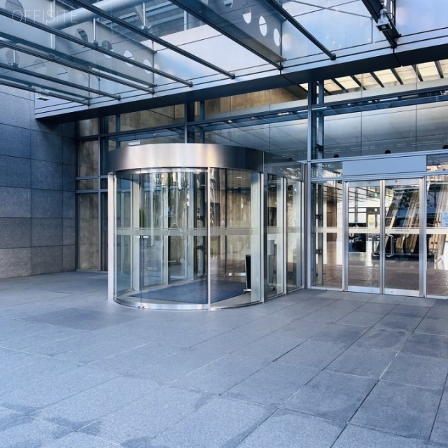 台場フロンティアビル オフィスビル出入口