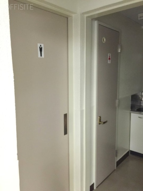 銀ビル トイレ入口