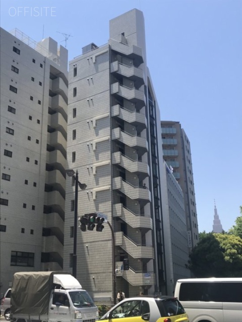 ガーデンクロス新宿御苑 外観