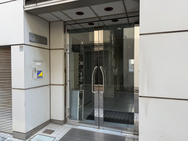 神田NRビル オフィスビル出入口