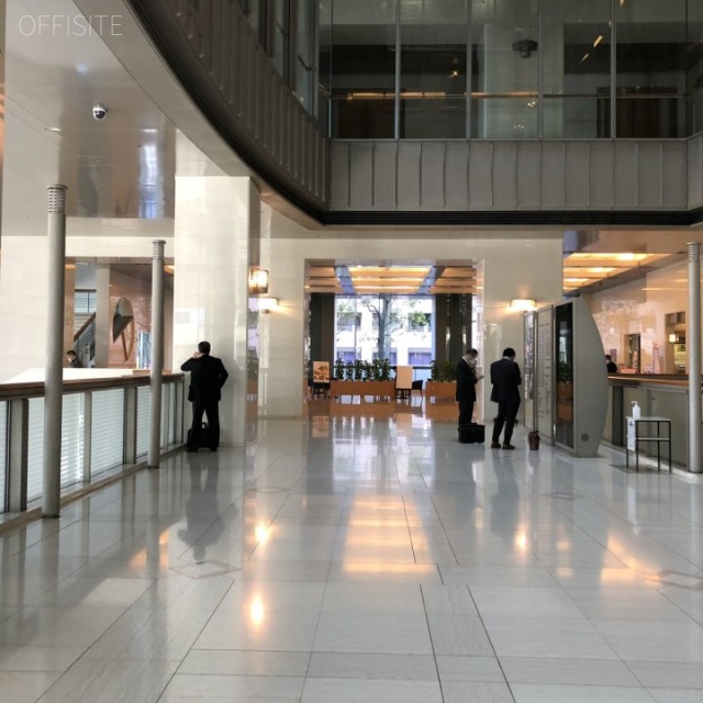都道府県会館 エントランス