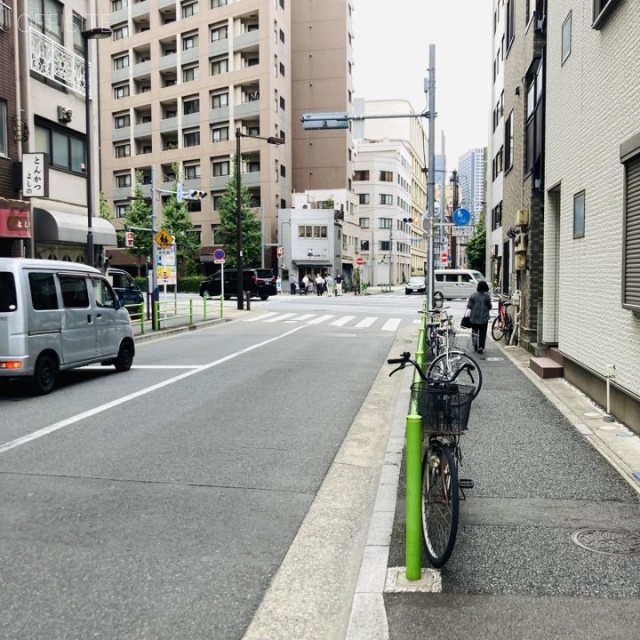 Glanffice茅場町 前面道路