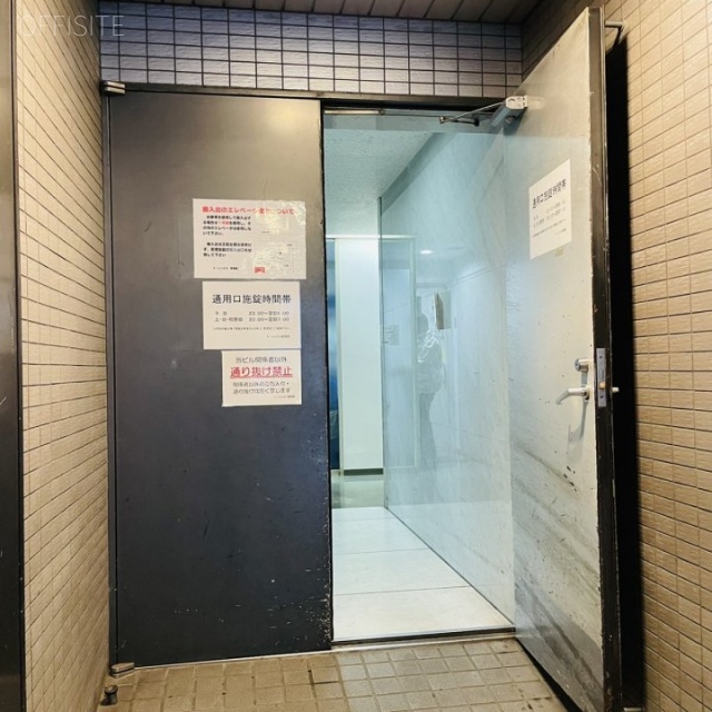 トーシンビル エントランス