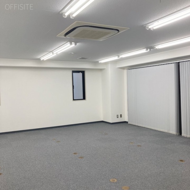 三和ビル 室内