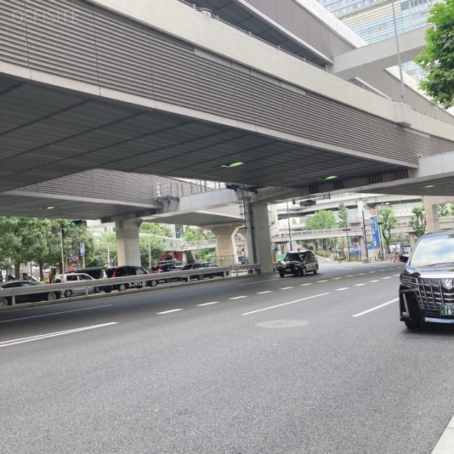 六本木福吉町ビル 六本木通り