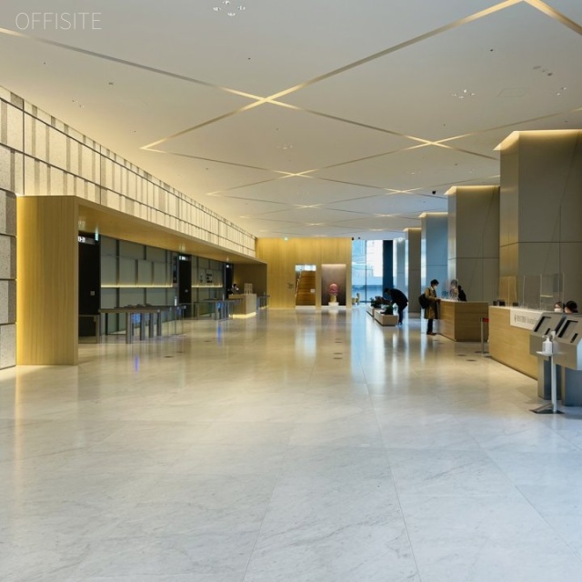 TOKYO TORCH 常盤橋タワー エントランス