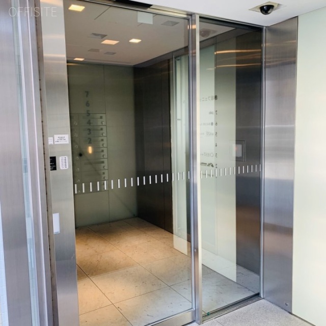 赤坂フェニックスビル エントランス