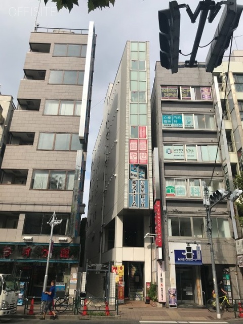 アティレビル 外観