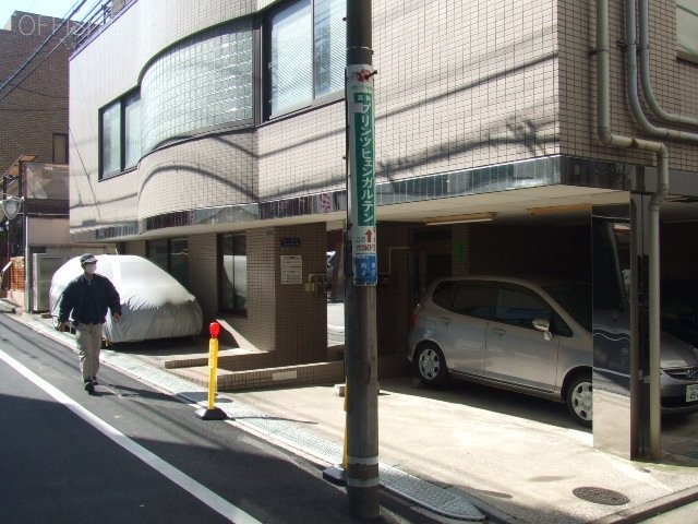 小川商事ビル 外観