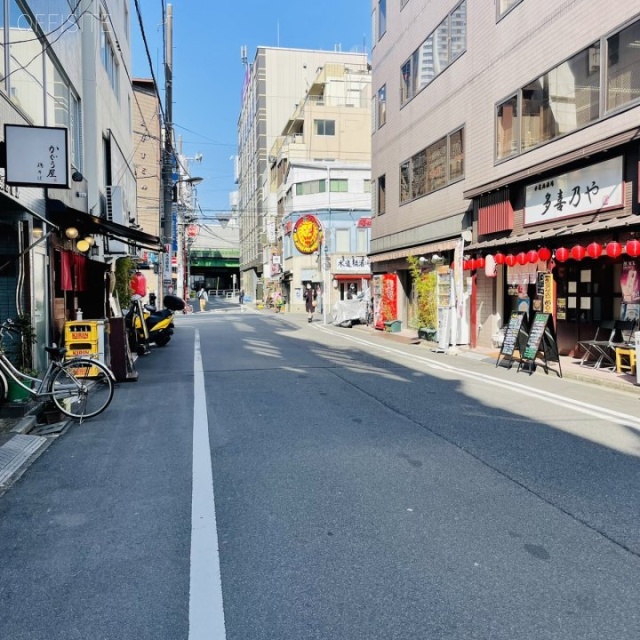 三崎町2-12-9ビル 前面道路