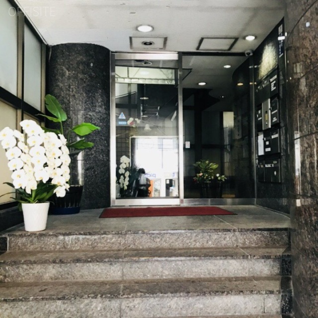 エル麻布矢島ビル エントランス