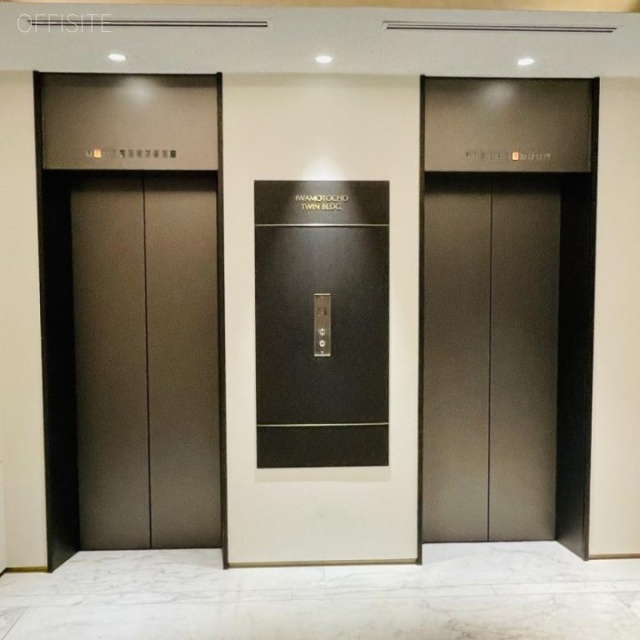 岩本町ツインビル エレベーター