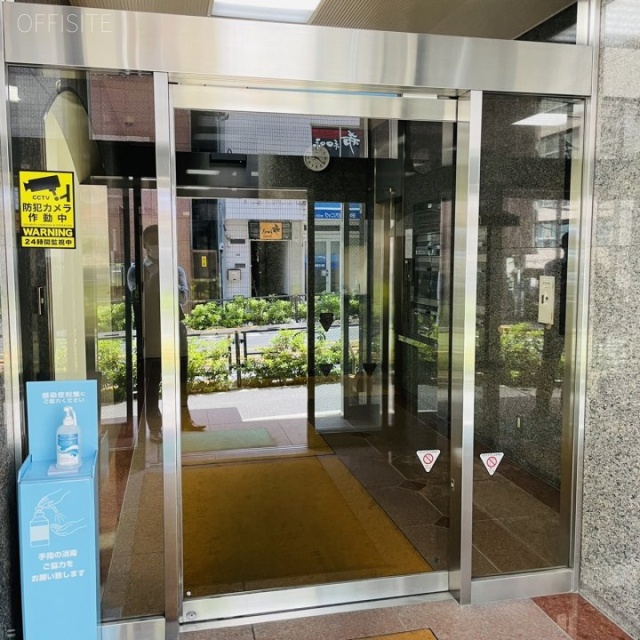 湯島夏目ビル エントランス