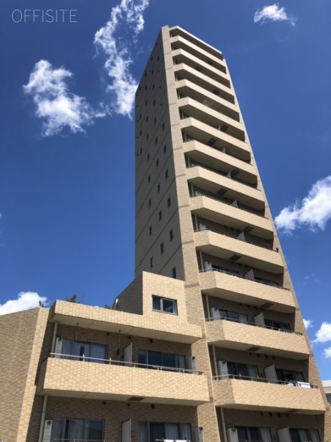 クローバー六本木 外観