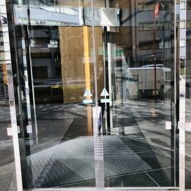 NMF神田岩本町ビル エントランス