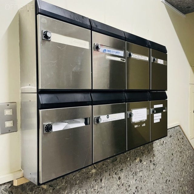 銀ビル 郵便受け