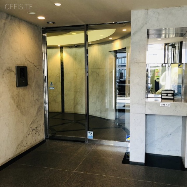 白金台シティハウス エントランス