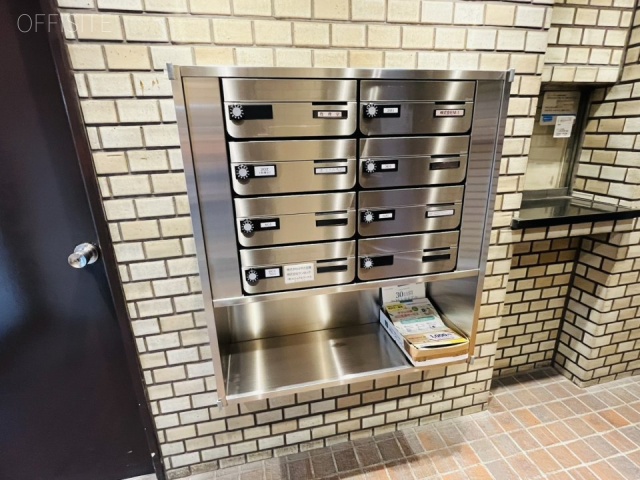 代々木パレスビル エントランス