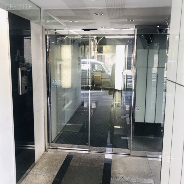 第32荒井(九段南センター)ビル エントランス