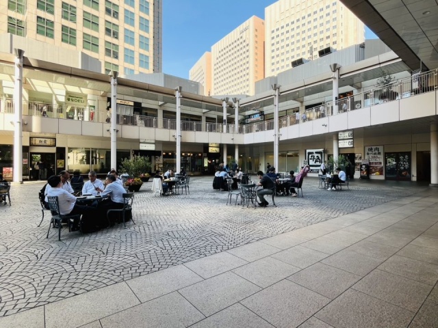 天王洲オーシャンスクエア 1階複合施設