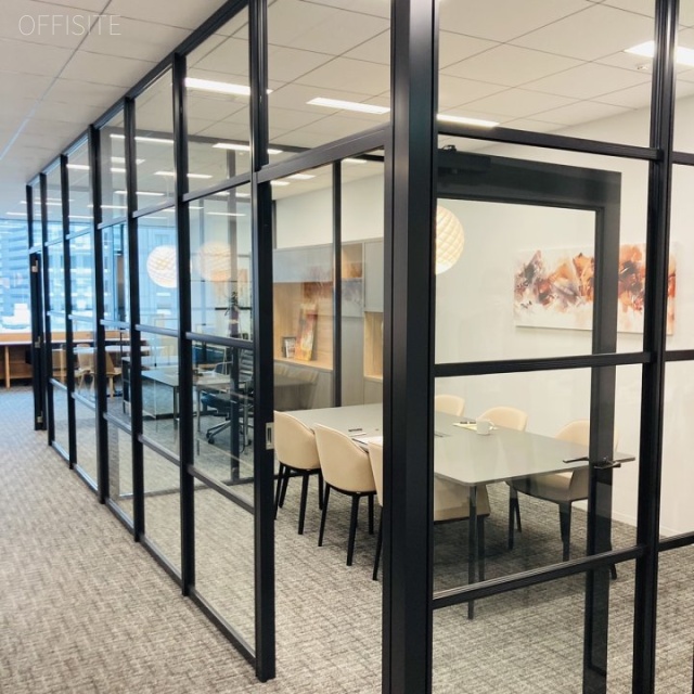 TOKYO TORCH 常盤橋タワー 室内