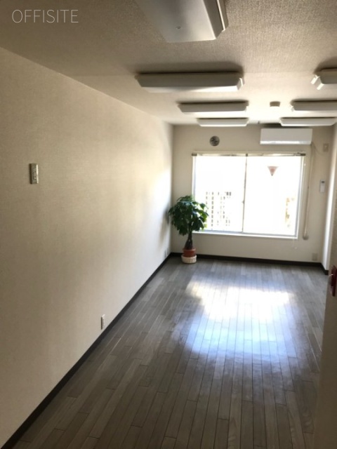 サン・エルサ 210号室 室内