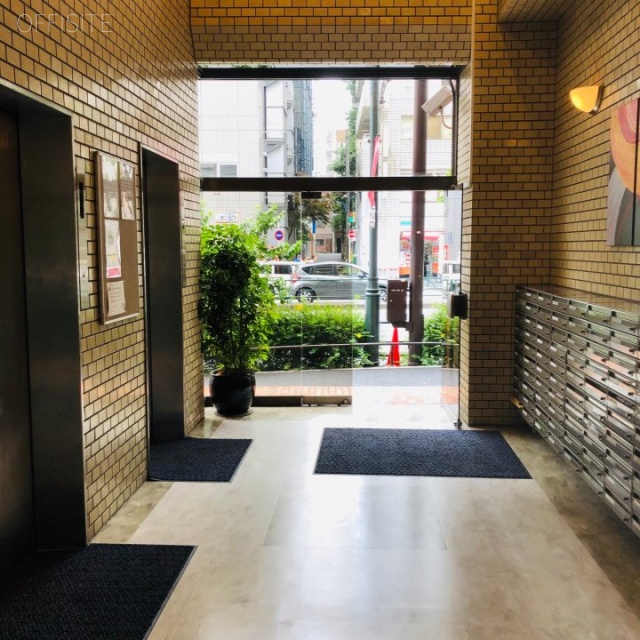 コントワール新宿 エントランス