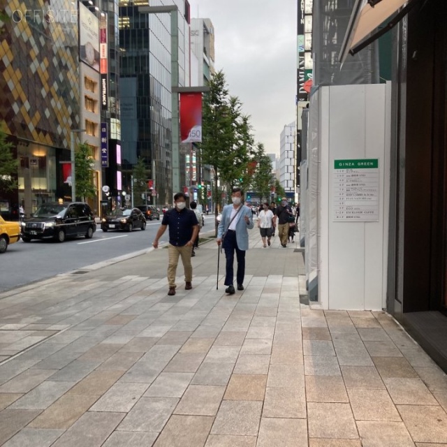 植松ビル ビル前面道路