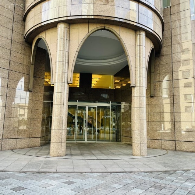 大同生命さいたま大宮ビル オフィスビル出入口(正面)