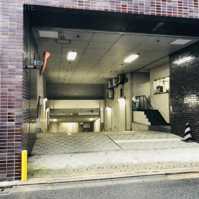 第一法規ビル 駐車場